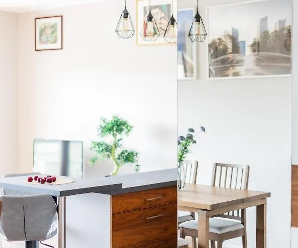 Superapart Bobrowiecka 3 - Obok Centrum Olinek *