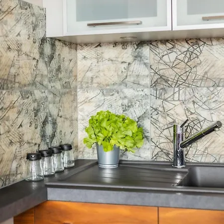 Superapart Bobrowiecka 3 - Obok Centrum Olinek דירה